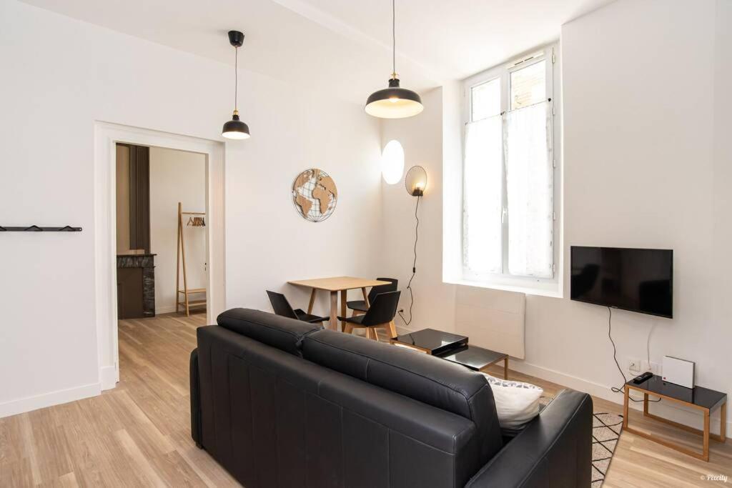Apartament Le Dandy - T2 Centre Historique Agen Zewnętrze zdjęcie
